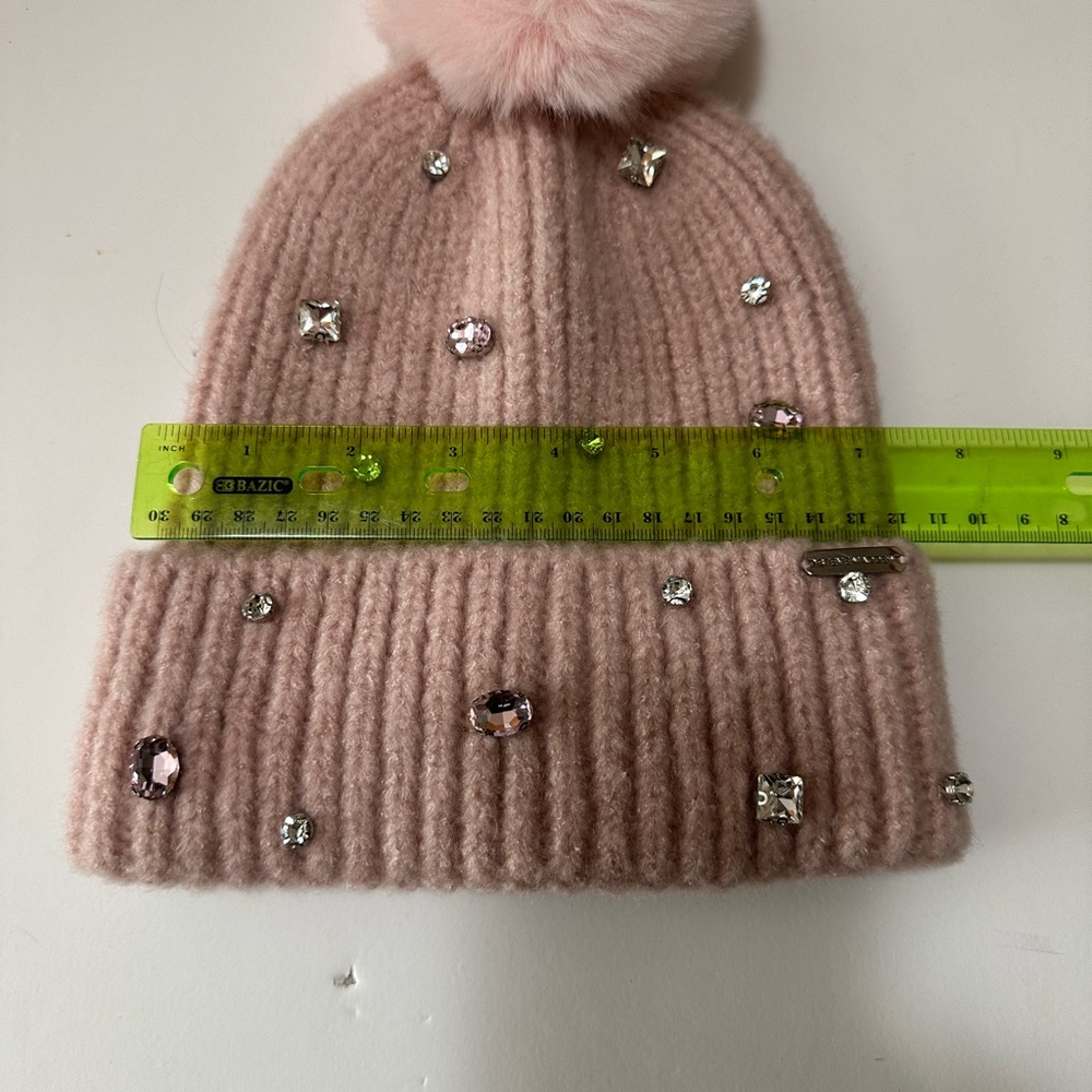 Steve Madden Pom Pom winter hat light pink with gems NWOT - Picture 3 of 5